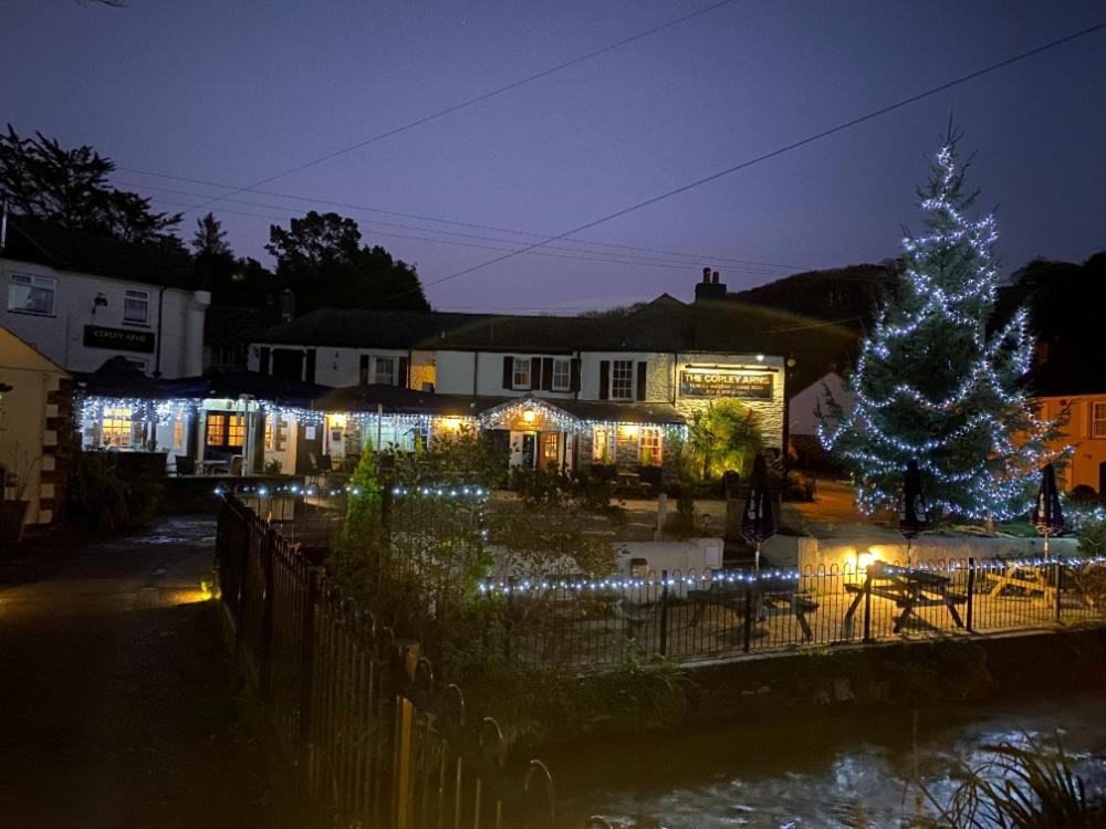 The Copley Arms Hotel Looe Exterior photo